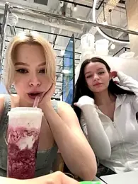 Cum_girlss stripchat stream image