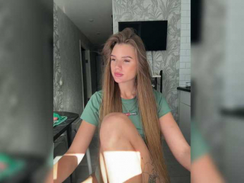 SweetyMia bongacams stream image