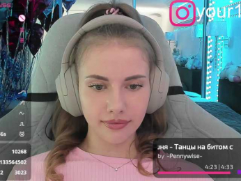 VikkiExtraCheese bongacams stream image