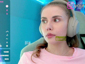VikkiExtraCheese bongacams stream image