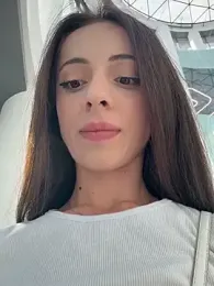 Yesmoree stripchat stream image