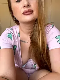 ElenaRebelle stripchat stream image