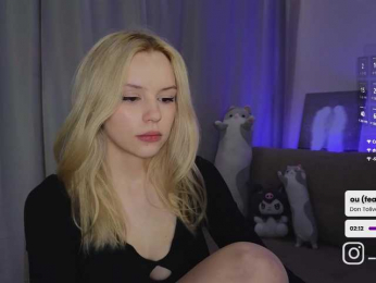fymryn bongacams stream image