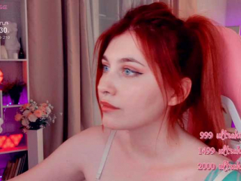 HoneyCherry bongacams stream image