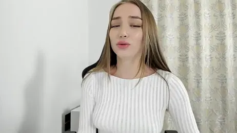 Sweet-bb stripchat stream image