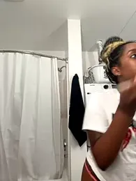 Your_Paris stripchat stream image