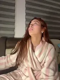 crystal_bunny7 stripchat stream image