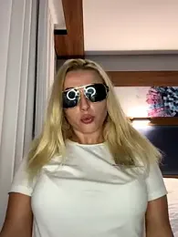 Strongqueen stripchat stream image