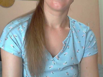 Lolakisss bongacams stream image