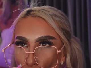 karlabart camsoda stream image