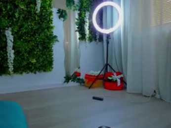 zinasquirts chaturbate stream image