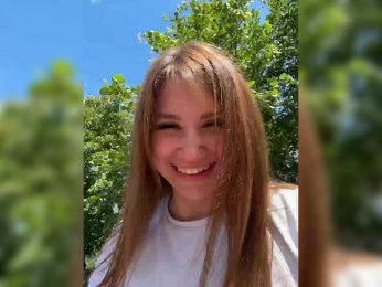 Girls-Leia bongacams stream image