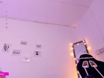 LiaTomson bongacams stream image