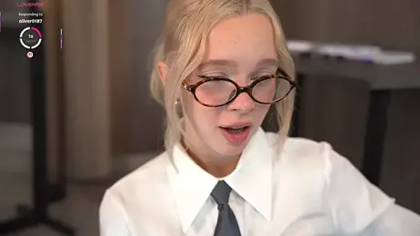 TastyTiffy stripchat stream image