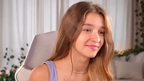 UdelaHathorne stripchat stream image