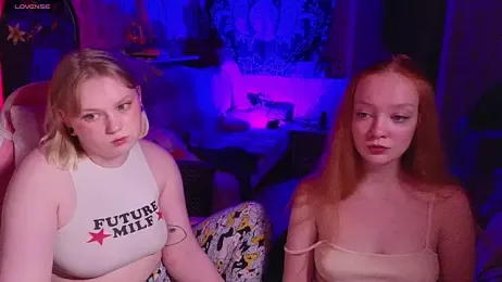 Radiants_two stripchat stream image