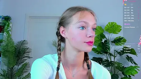 Sweet_Piece stripchat stream image