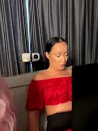 RollingGirls stripchat stream image