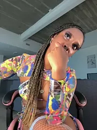 Your_Paris stripchat stream image