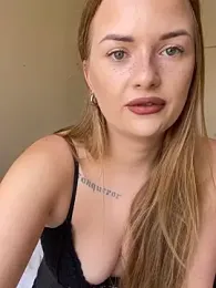 ElenaRebelle stripchat stream image