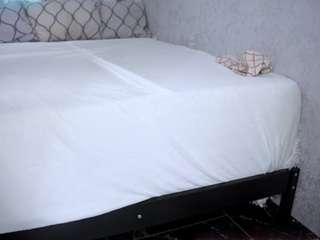 hotfallingangel camsoda stream image