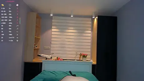 BriannaPeterss stripchat stream image