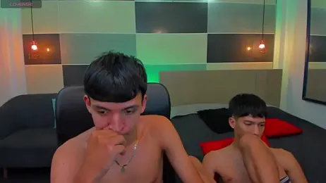 Juan_Nd_Steven stripchat stream image