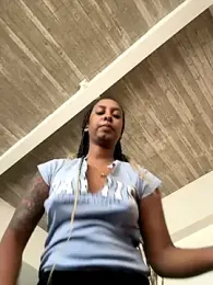 Your_Paris stripchat stream image