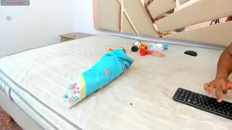 you_and_i9 stripchat stream image