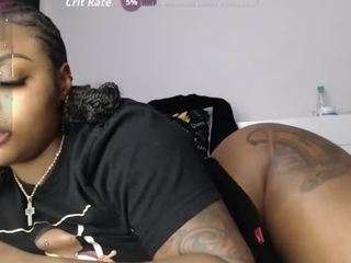 queenxbarbie camsoda stream image