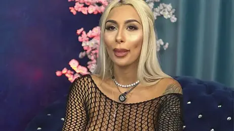 GoldenAmber stripchat stream image