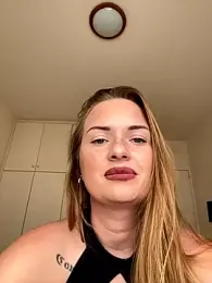 ElenaRebelle stripchat stream image