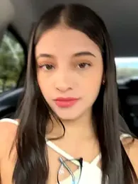 Arilw stripchat stream image