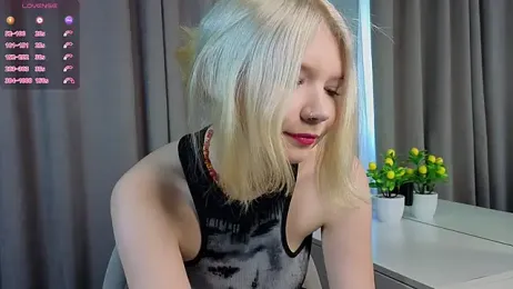 DaisyElmers stripchat stream image