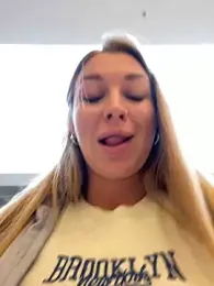 Sweet___Emily stripchat stream image