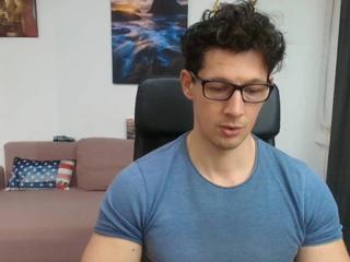 Brutus K flirt4free stream image