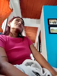 annie-19 stripchat stream image