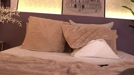 ElleDiane stripchat stream image