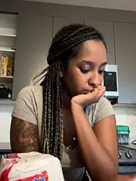 Your_Paris stripchat stream image