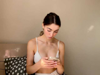 Sky_lertu bongacams stream image