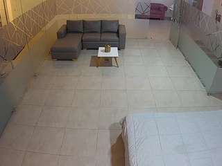 voyeurcam-jb-office-2 camsoda stream image