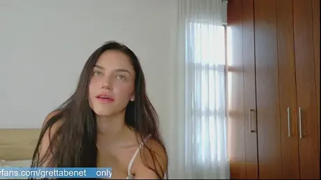 GrettaBenett stripchat stream image