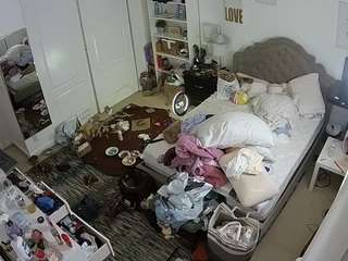 voyeurcam-hornyhostel-02 camsoda stream image