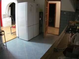 voyeurcam-julmodels-kitchen camsoda stream image