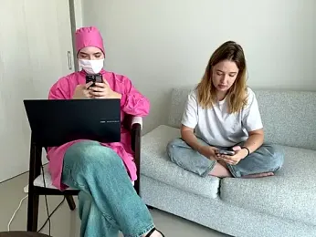 Nura_n_Sarah stripchat stream image