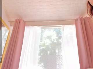 alexispixie camsoda stream image