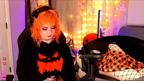 Angel-Lewd-Cake stripchat stream image