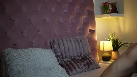 MaiaMini stripchat stream image