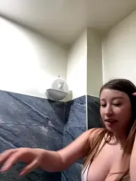 roouse stripchat stream image