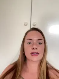 ElenaRebelle stripchat stream image